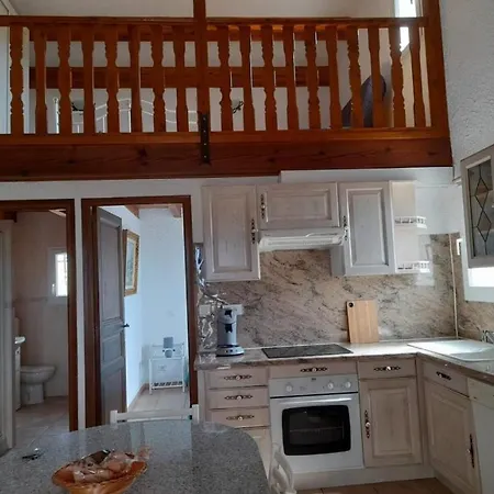 Apartment Delpinolocations