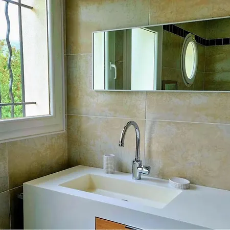 Daire Delpinolocations